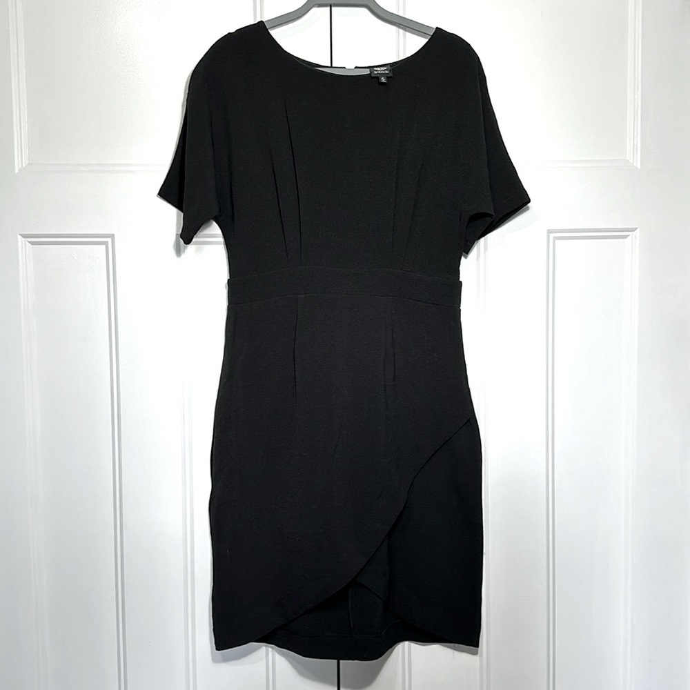 Bobeau black asymmetrical dress
* Size medium 
* Pin tucked and banded waist